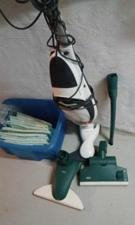 2 Stk. Vorwerk Maschinen mit Aufs�tzen Kobold � Funktionsf�hig (Filter etc. muss getauscht werden)