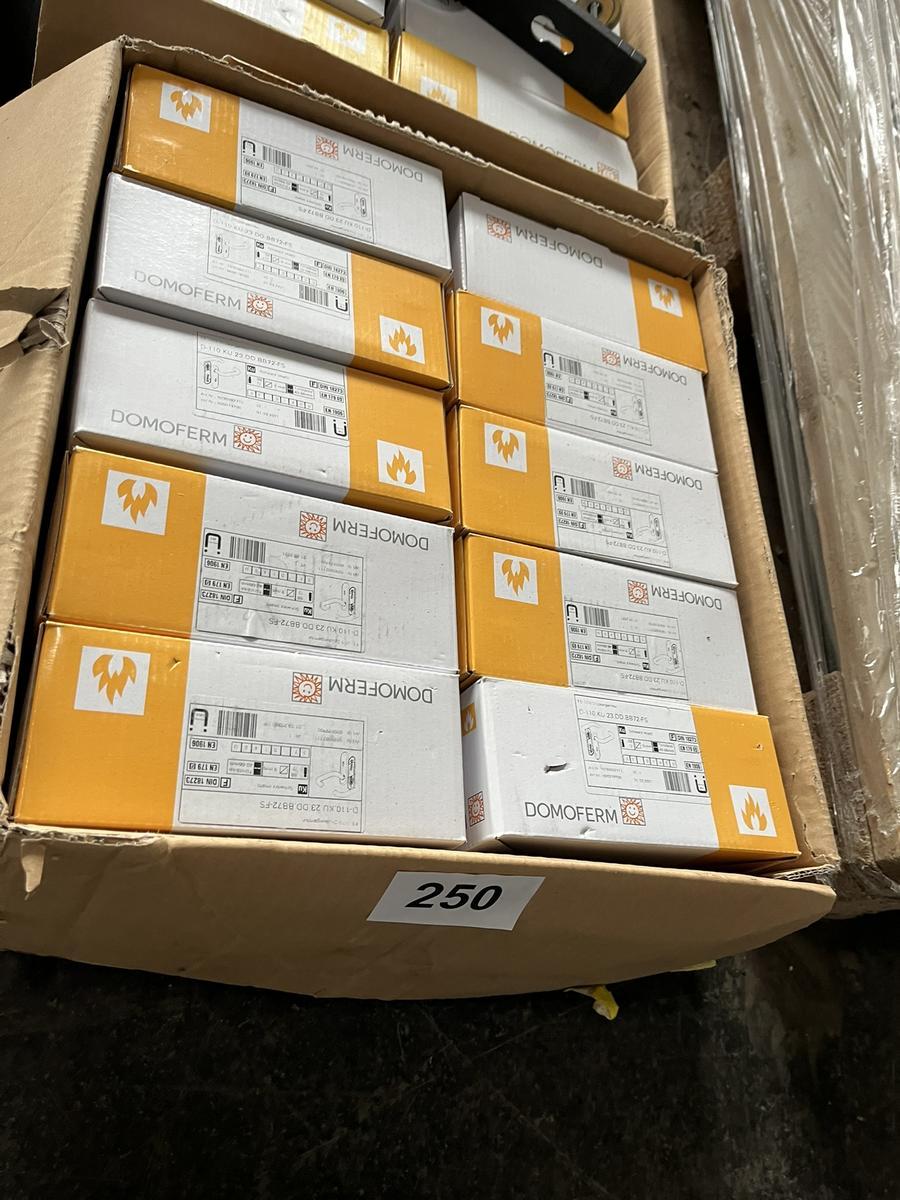 38 Stk. DOMOFERM Dr&uuml;ckergarnituren, neu?d=2026-02-18 00:10:14