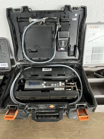 TESTO 324 Druck-,Leckmengenmessger�t im Koffer
