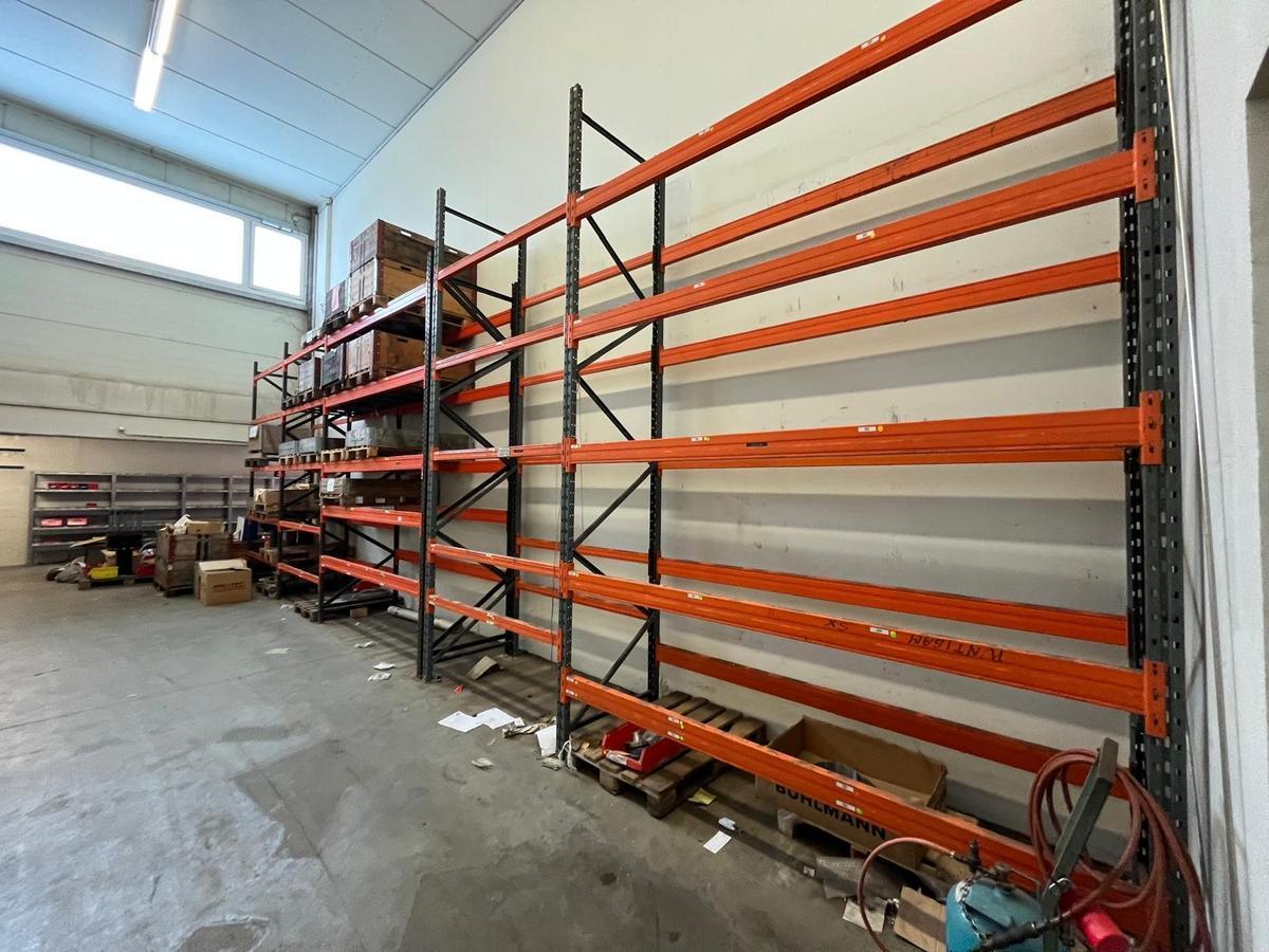 10.80 lfm Schwerlast-Palettenregalanlage mit 2,70 m - 1.80 m Balken, Nutzlast pro Palette 1000 kg , H: 4.00 m , T: 1.00 m