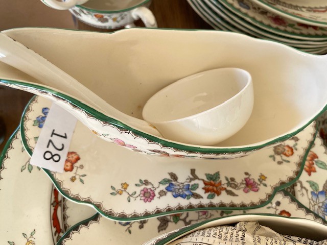 1 Sauciere mit L&ouml;ffel?d=2026-02-27 19:27:46