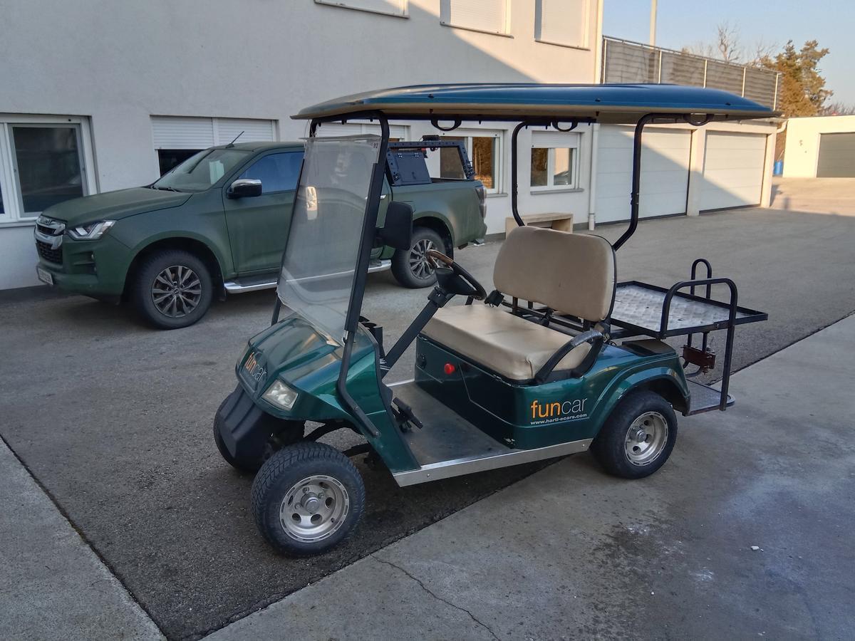 FUNCAR 2 Sitzer mit neuwertigen Batterien, mit Plateau?d=2026-03-04 02:00:18