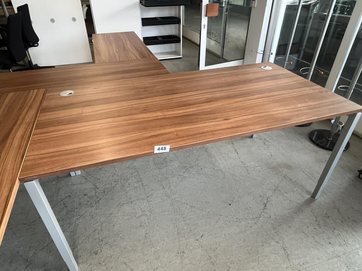 Neud&ouml;rfler Schreibtisch ca. 180/90 cm?d=2026-03-04 02:00:21