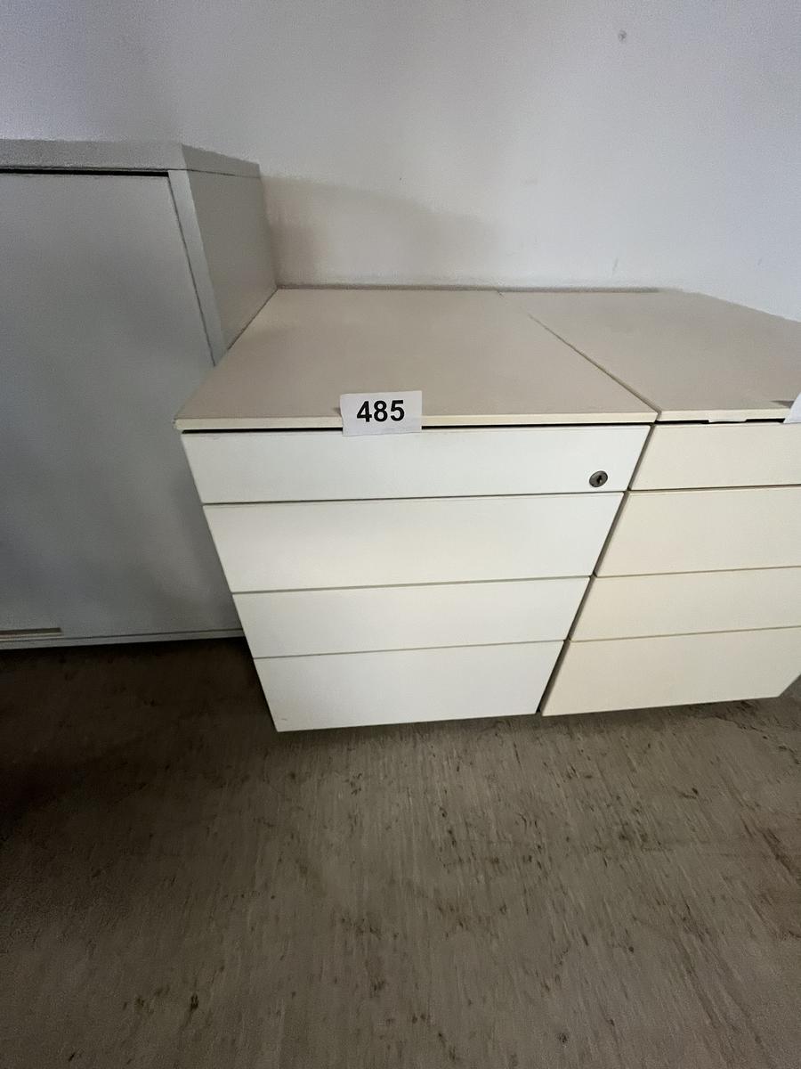 Rollcontainer mit Auszugsladen ca. 54/60/56 cm?d=2026-03-04 03:33:25