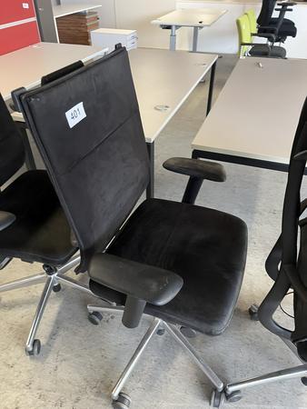 Bürodrehstuhl Inter mit Armlehne Bürodrehstuhl Inter mit Armlehne