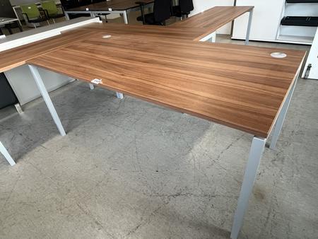 Neudörfler Schreibtisch ca. 180/90 cm Neudörfler Schreibtisch ca. 180/90 cm