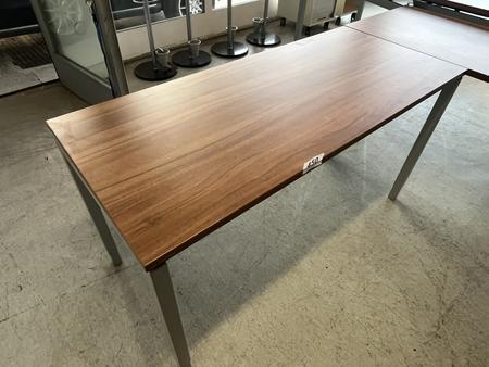 Neudörfler Beistelltisch ca. 140/60 cm Neudörfler Beistelltisch ca. 140/60 cm