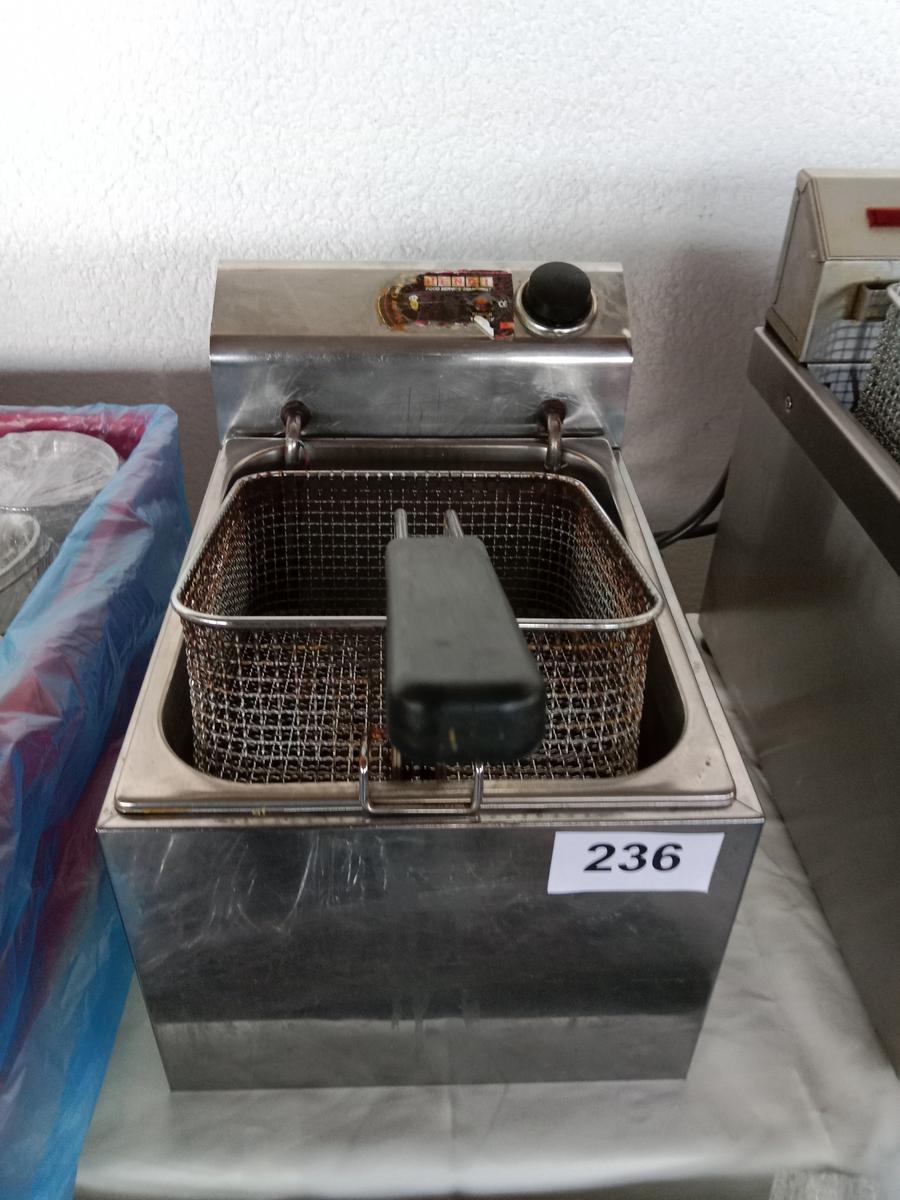 Hendi Tischfritter, Korbgr&ouml;&szlig;e 20x25x10cm?d=2026-03-04 15:54:30