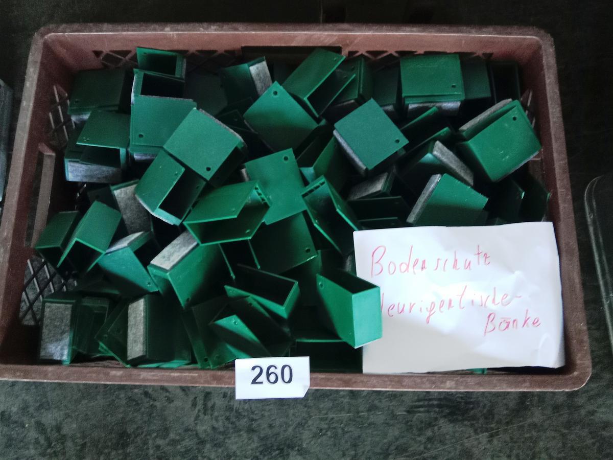 Gro&szlig;posten Bodenschutz f&uuml;r Heurigentische bzw. B&auml;nke?d=2026-03-04 15:54:35