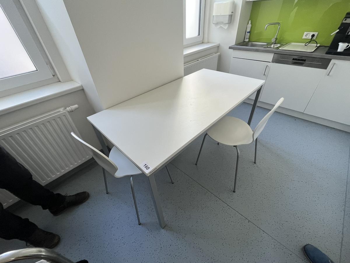 Neud&ouml;rfler Tisch, ca. 160x80cm inkl. 2 Stk. Besucherst&uuml;hlen?d=2026-03-09 21:31:40