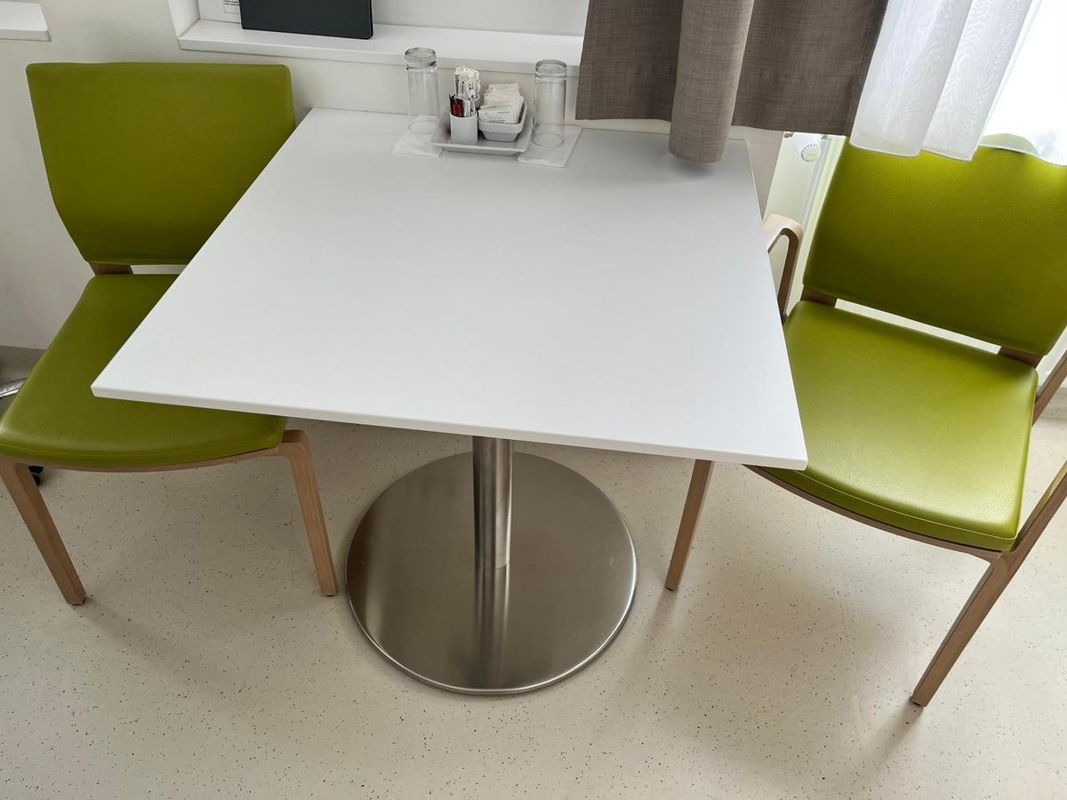 4 Stk. Beistelltische, 80x80cm?d=2026-03-09 21:30:08