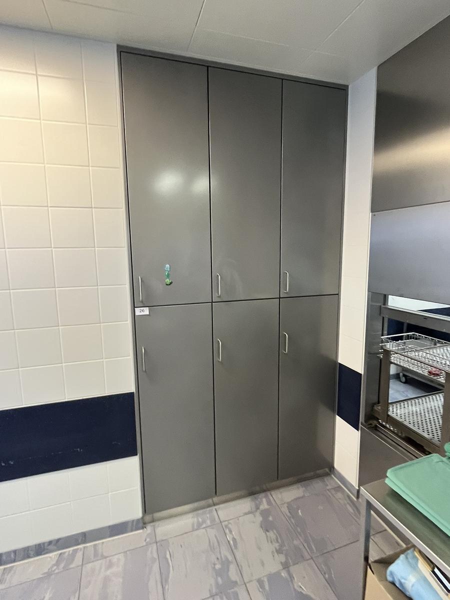 Edelstahl Schrank, 140x135x270cm?d=2026-03-09 20:02:18