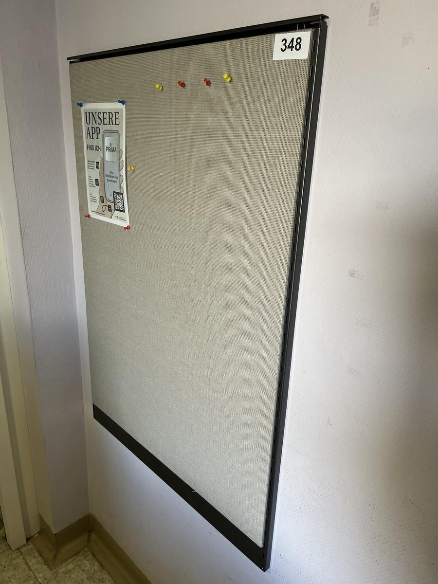 Pinnwand ca. 80/110 cm