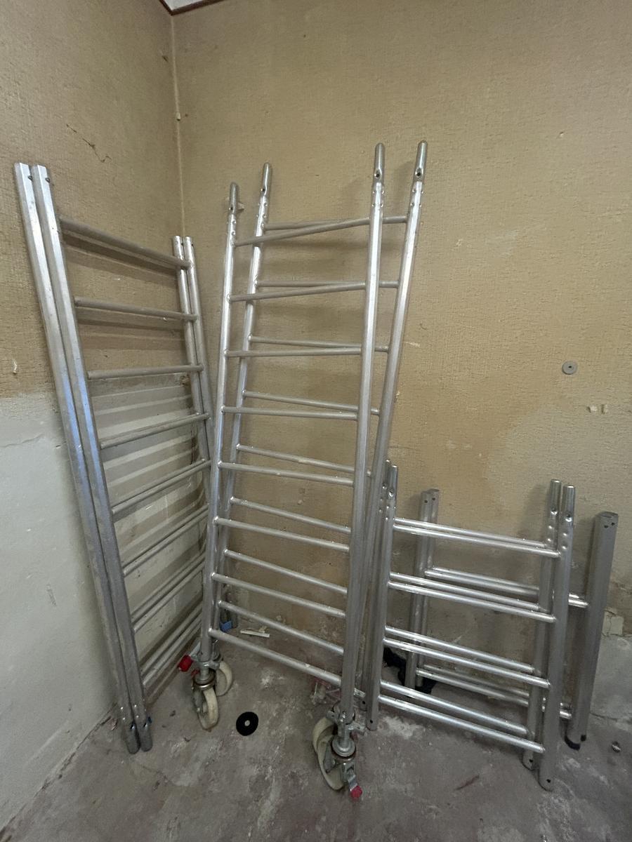 Hymer Ger&uuml;st, mobil, Ger&uuml;sth&ouml;he gesamt ca. 550cm, Standh&ouml;he max. ca. 400cm?d=2026-03-09 21:32:19