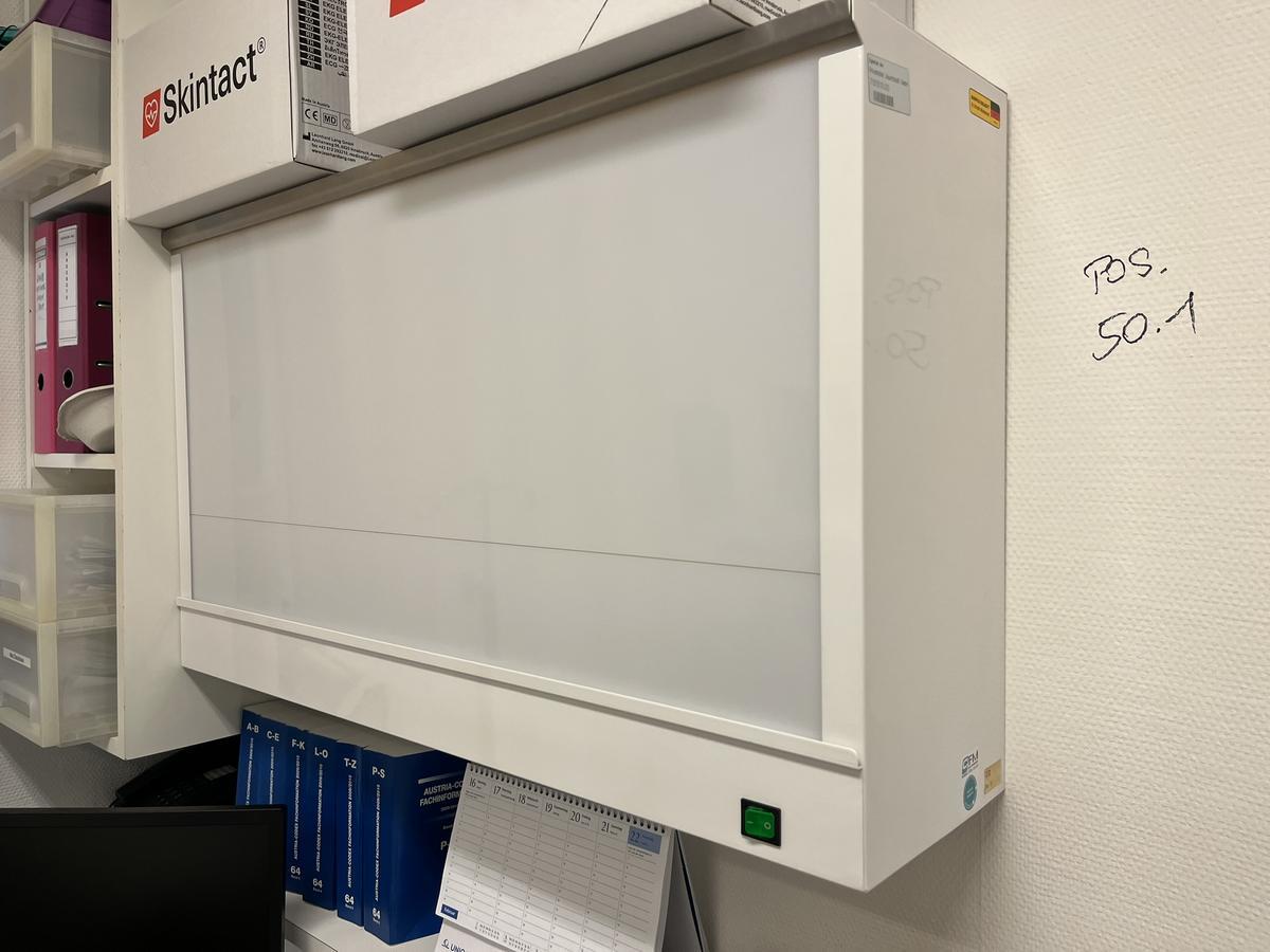 R&ouml;ntgenschaukasten, 96x25x55cm?d=2026-03-09 20:03:18