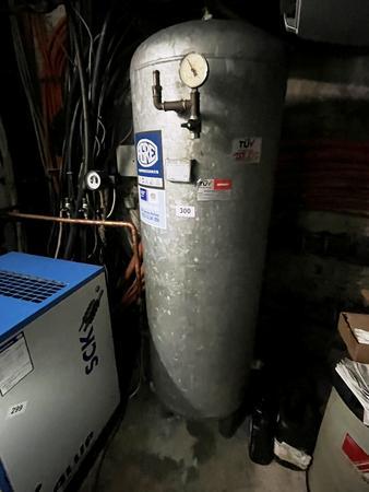 AGRE Druckkessel 500 Liter verzinkt