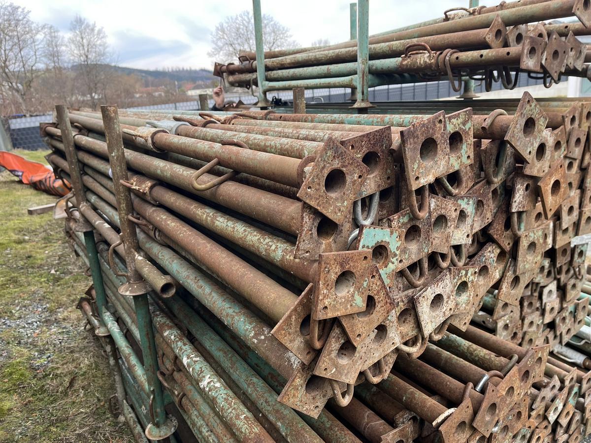 50 St&uuml;ck EKRO Deckenst&uuml;tzen STABIL 250-420 cm?d=2026-03-05 17:43:25