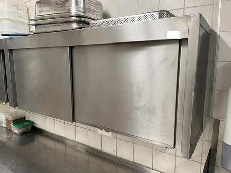 Edelstahl-H�ngeschrank ca. 150/35/60 cm 2 Fachebene