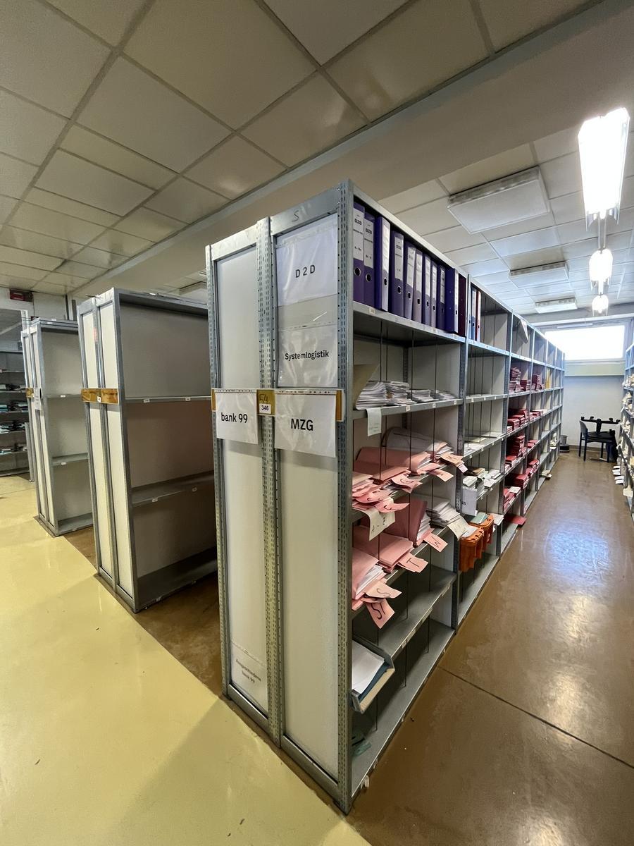 8.4 Laufmeter Doppelregale 40/40 breit, 225 cm hoch 6 Fachebene?d=2026-03-16 05:33:17