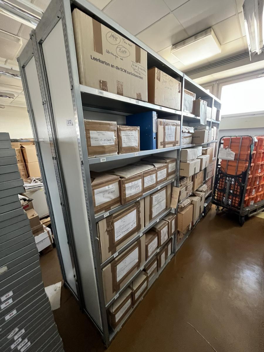 3.0 Laufmeter Doppelregale 40/40 breit, 225 cm hoch 6 Fachebene?d=2026-03-17 14:48:53