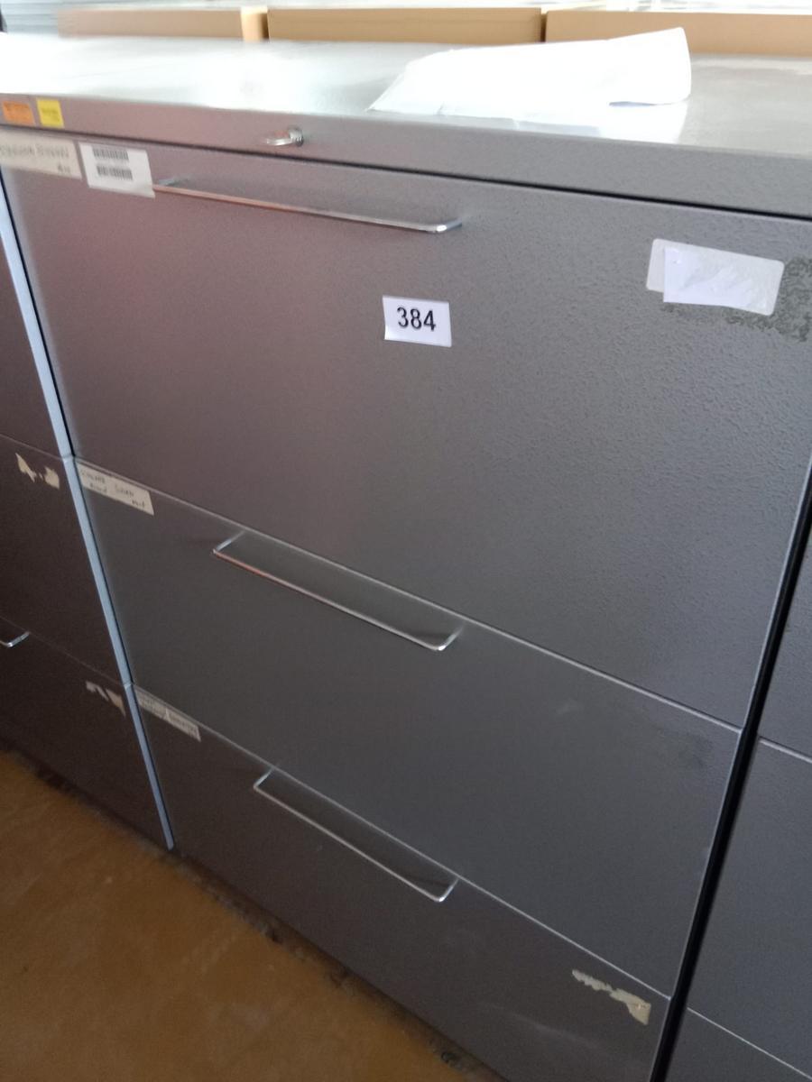 Blechladenschrank 92/64/135 cm?d=2026-03-17 22:57:55