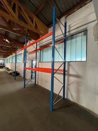24.30 Laufmeter Schwerlast-Palettenregal H�he:4050 mm Tiefe:1000 mm