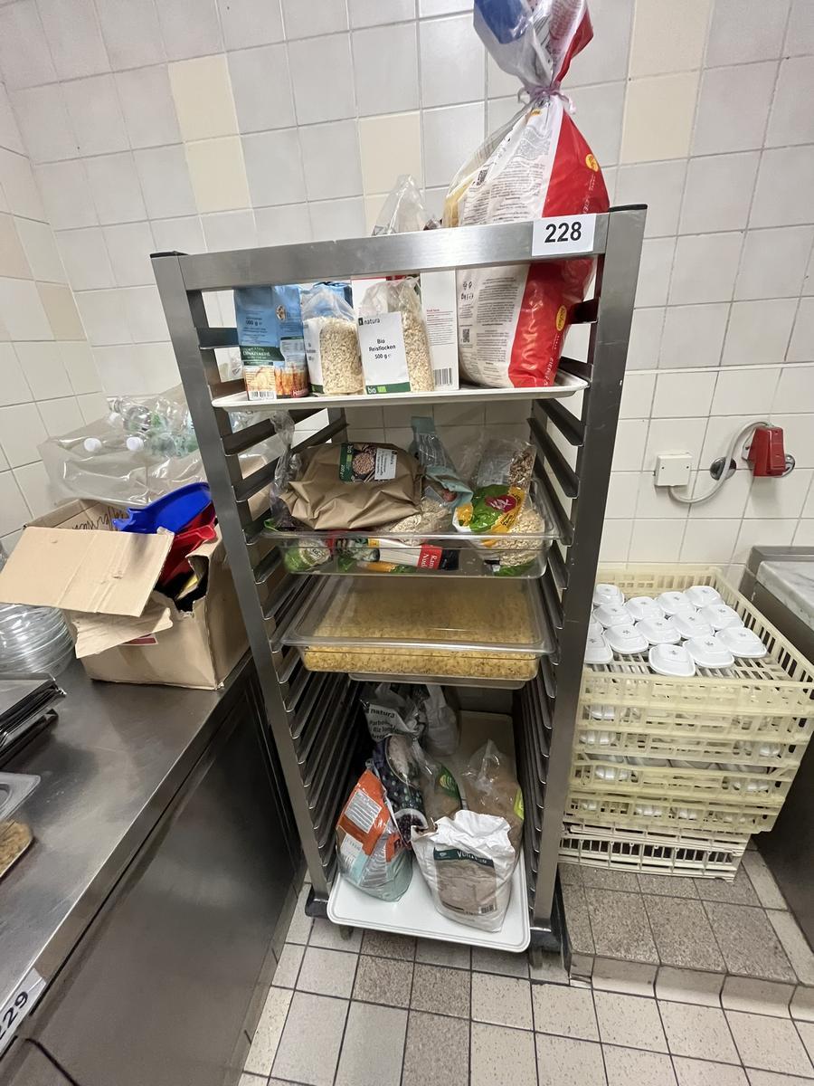 GN Einschubwagen 60/70/170 cm?d=2026-03-13 20:02:14