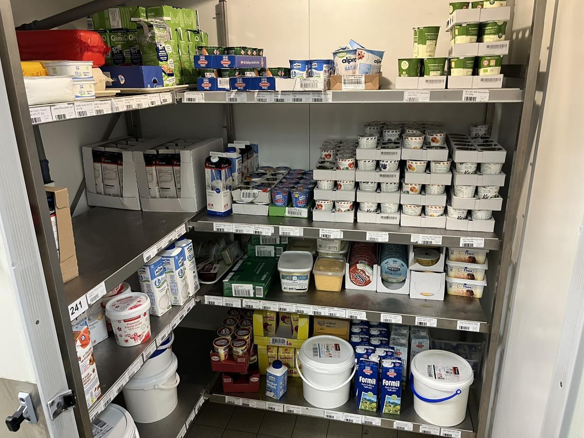 L-f&ouml;rmiges K&uuml;hlhaus Edelstahlregal ca. 2 lfm 45/180 cm mit Fachebene