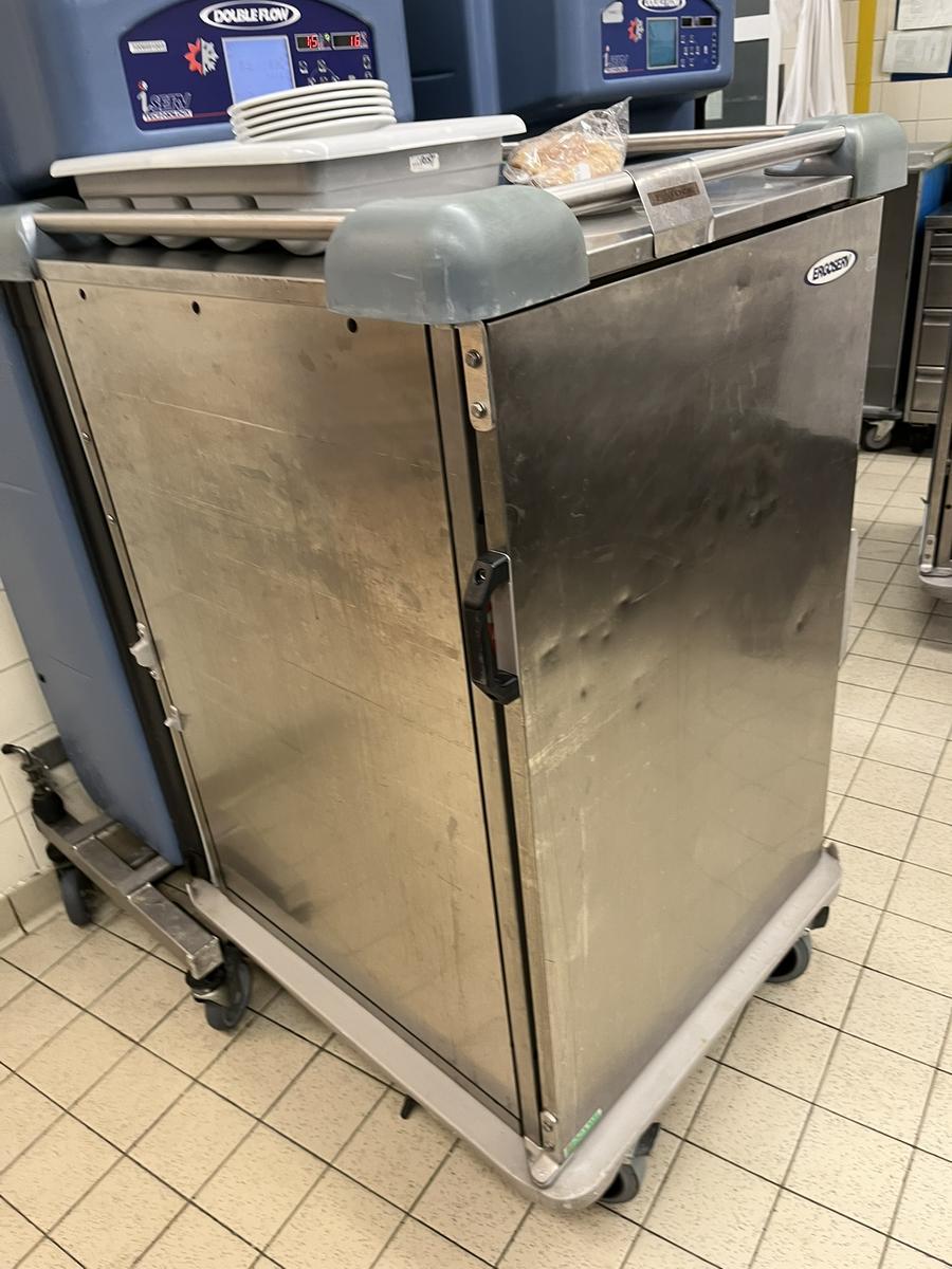 Speisen Einschubwagen passend zu Pos. 271?d=2026-03-13 21:26:37