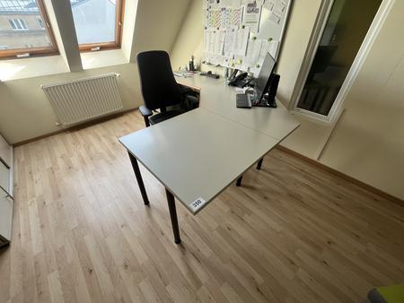 B�roinhalt an M�beln: Schreibtisch,3 Aktenschr�nke,Rollcontainer usw