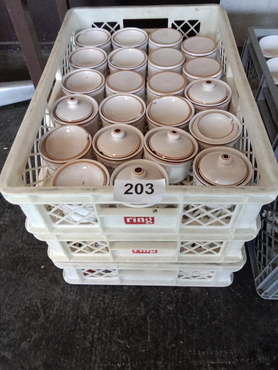 ca. 60 Stk. Zuckerdosen (Keramik)?d=2026-03-23 16:38:49