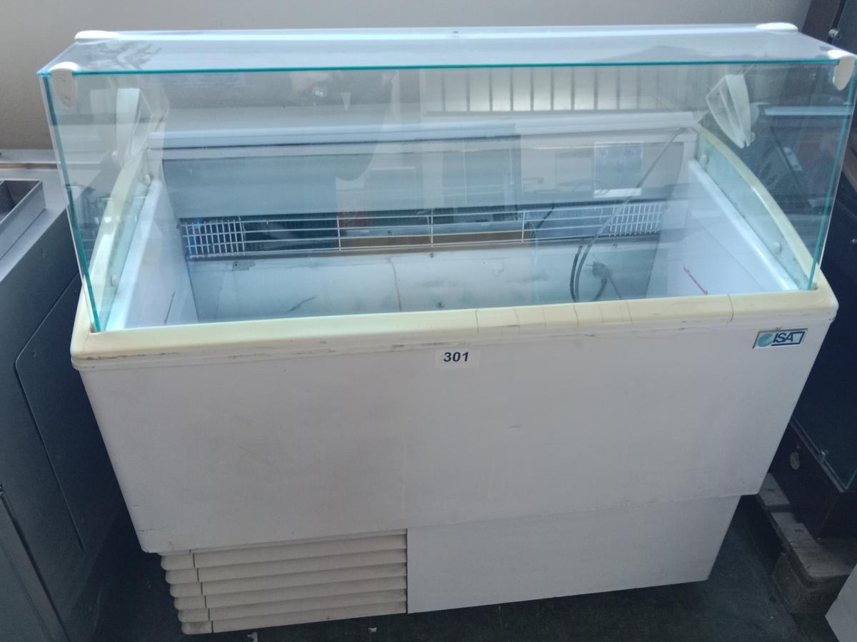 ISA Eisausgabepult SETTA 62 STD, 113x80x120cm?d=2026-03-23 16:48:29