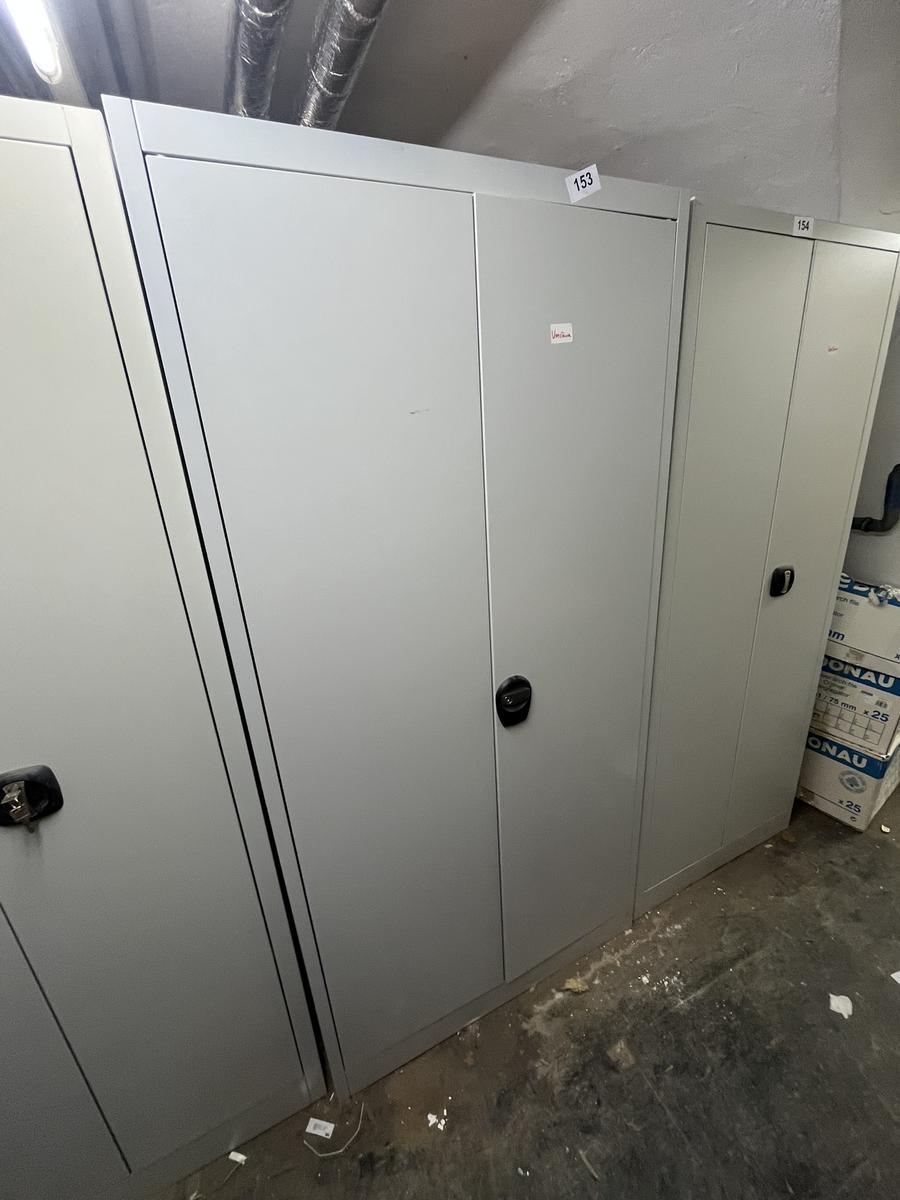Metallschrank mit Doppelt&uuml;re, Breite 95cm, H&ouml;he 195cm, Tiefe 40cm?d=2026-03-25 09:35:06