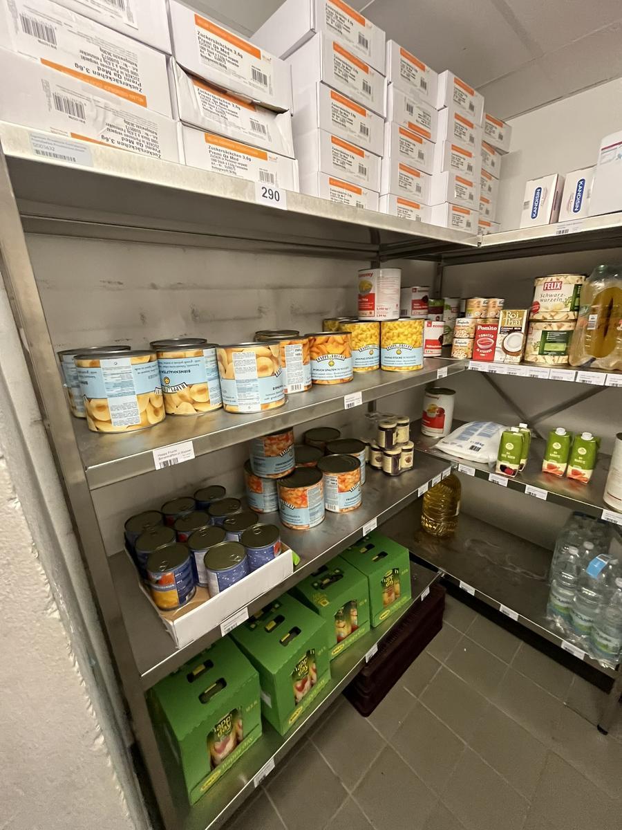 Edelstahl K&uuml;hlhausregale ca. 350 /55/180 cm