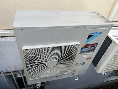 FUJITSU Splitklimager�t Bj.2023 DAIKIN RZA3412M7V1B