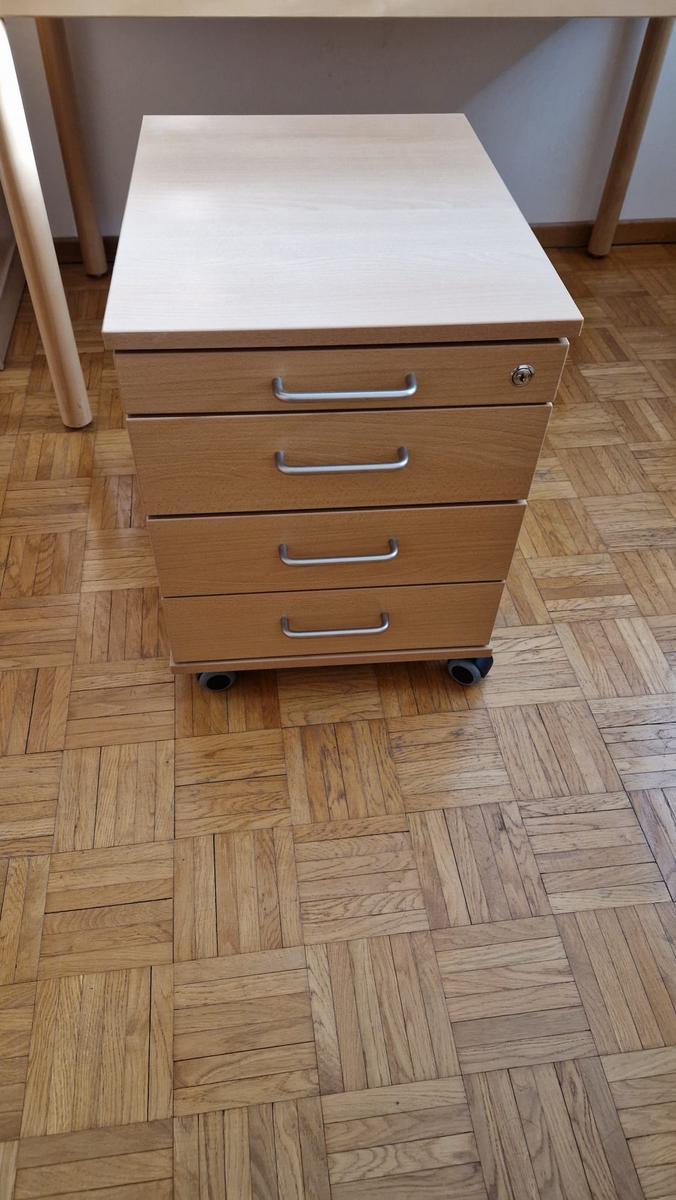 Rollcontainer 44 cm breit x 56 cm tief x 56 cm hoch?d=2026-03-26 16:54:08