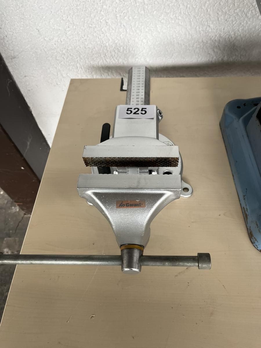 Schraubstock neuwertig?d=2026-03-29 18:37:01