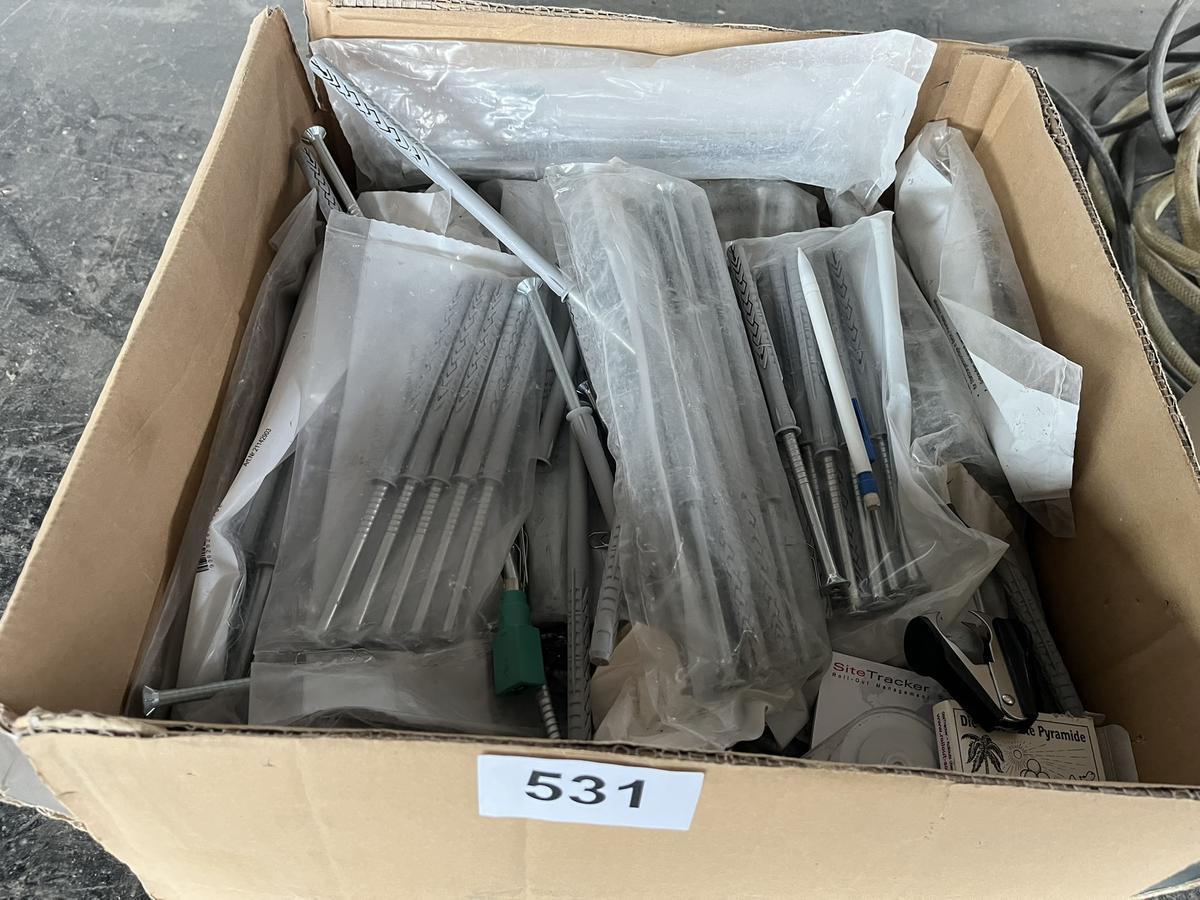 ca. 120 St&uuml;ck DOMOFERM Stahlzargend&uuml;bel 180 T - komplette Karton?d=2026-03-29 18:32:40