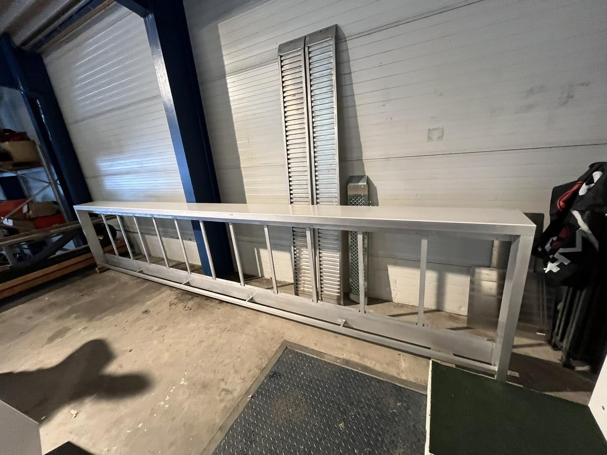 Barmodul ca. 611/37/120 cm mit 12 + 2 Barmoduleins&auml;tzen LED?d=2026-03-29 18:32:09