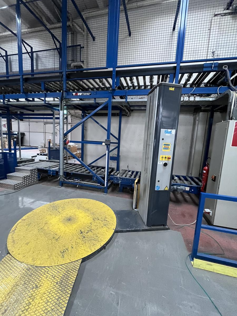 SIAT Wickelautomat f&uuml;r Paletten lt.Auftraggeber mit Fehler nicht einsatzbereit ?