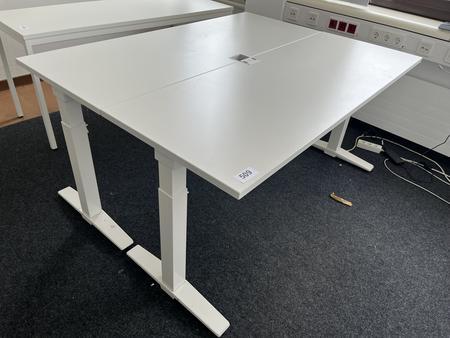 Besprechungstischgruppe bestehend aus 2 St�ck Tischen jeweils 160/60 cm