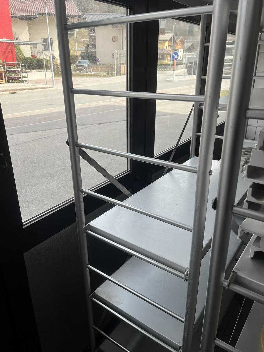 K&uuml;hlhausregal, ca. 215x47x180cm?d=2026-03-30 20:46:45