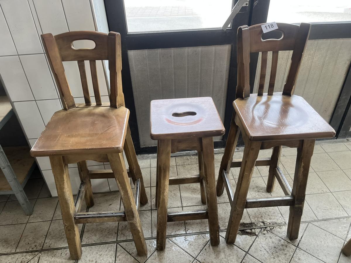 3er Barhocker-Set, 2 Stk. mit Lehne, 1 Stk. ohne Lehne?d=2026-03-30 20:46:46