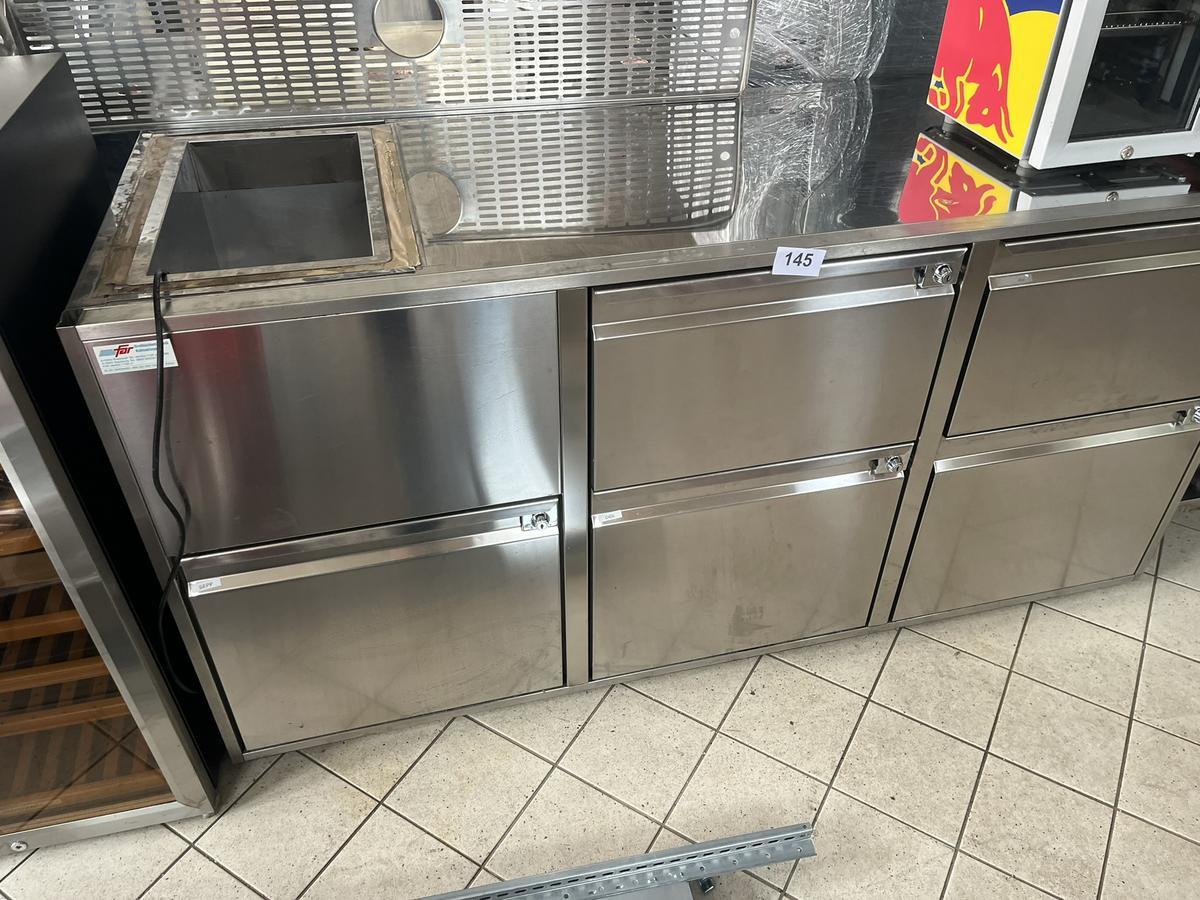 Getr&auml;nkepult mit 5 Laden, ca. 175x70x85cm, mit Sumpf, mit K&uuml;hlung extern?d=2026-03-30 20:47:08