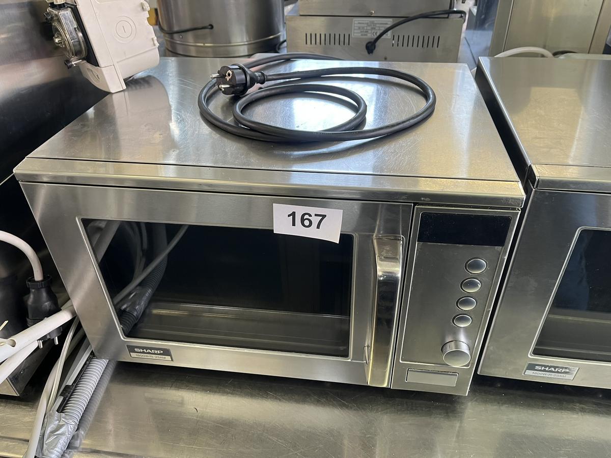 Sharp Mikrowelle 1800Watt, 51x53x34cm