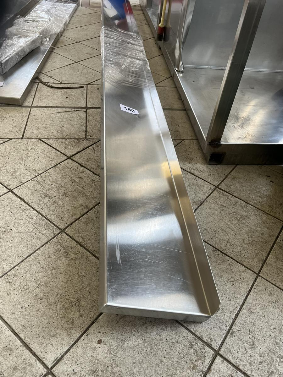 Edelstahlwandregal, ca. 266x21cm?d=2026-03-30 22:22:32