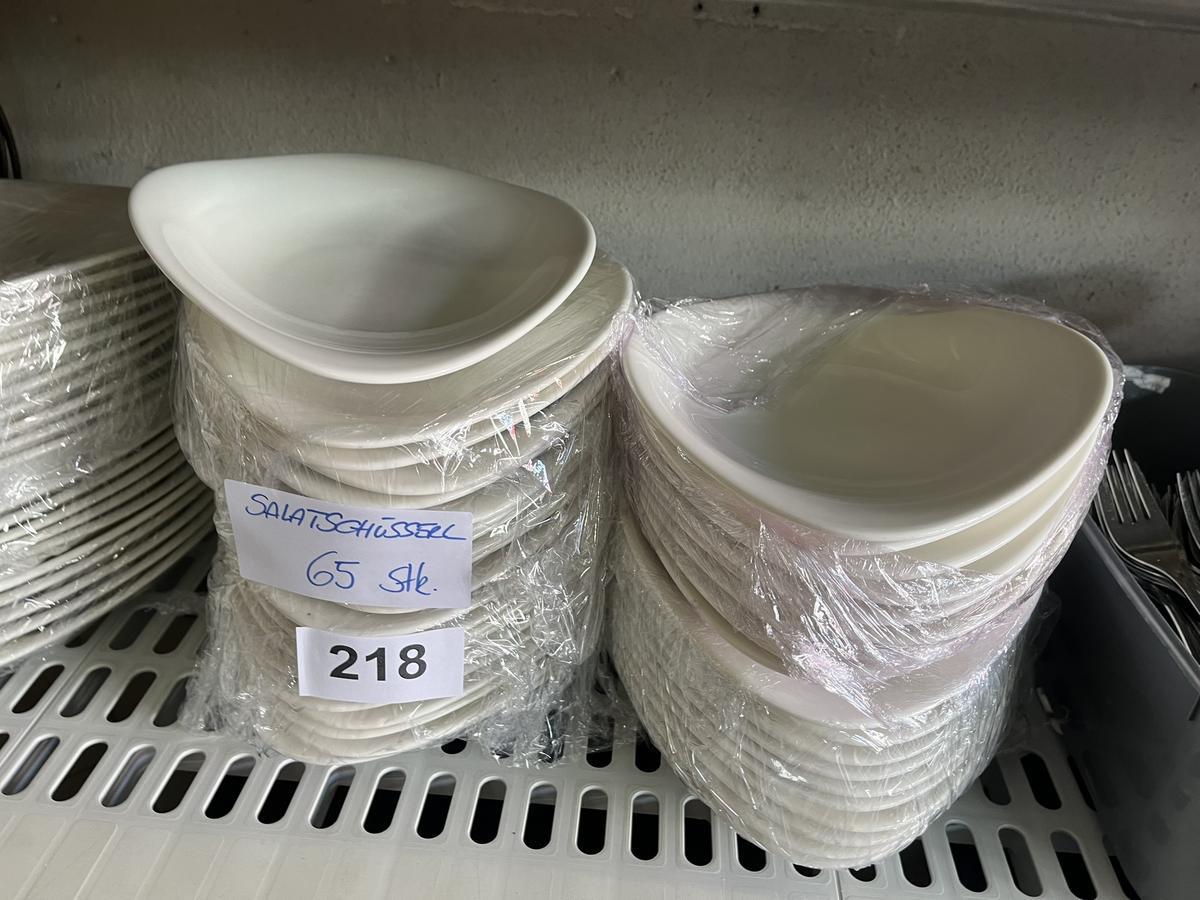 65 Stk. Salatteller, 25x20cm?d=2026-03-30 22:22:30