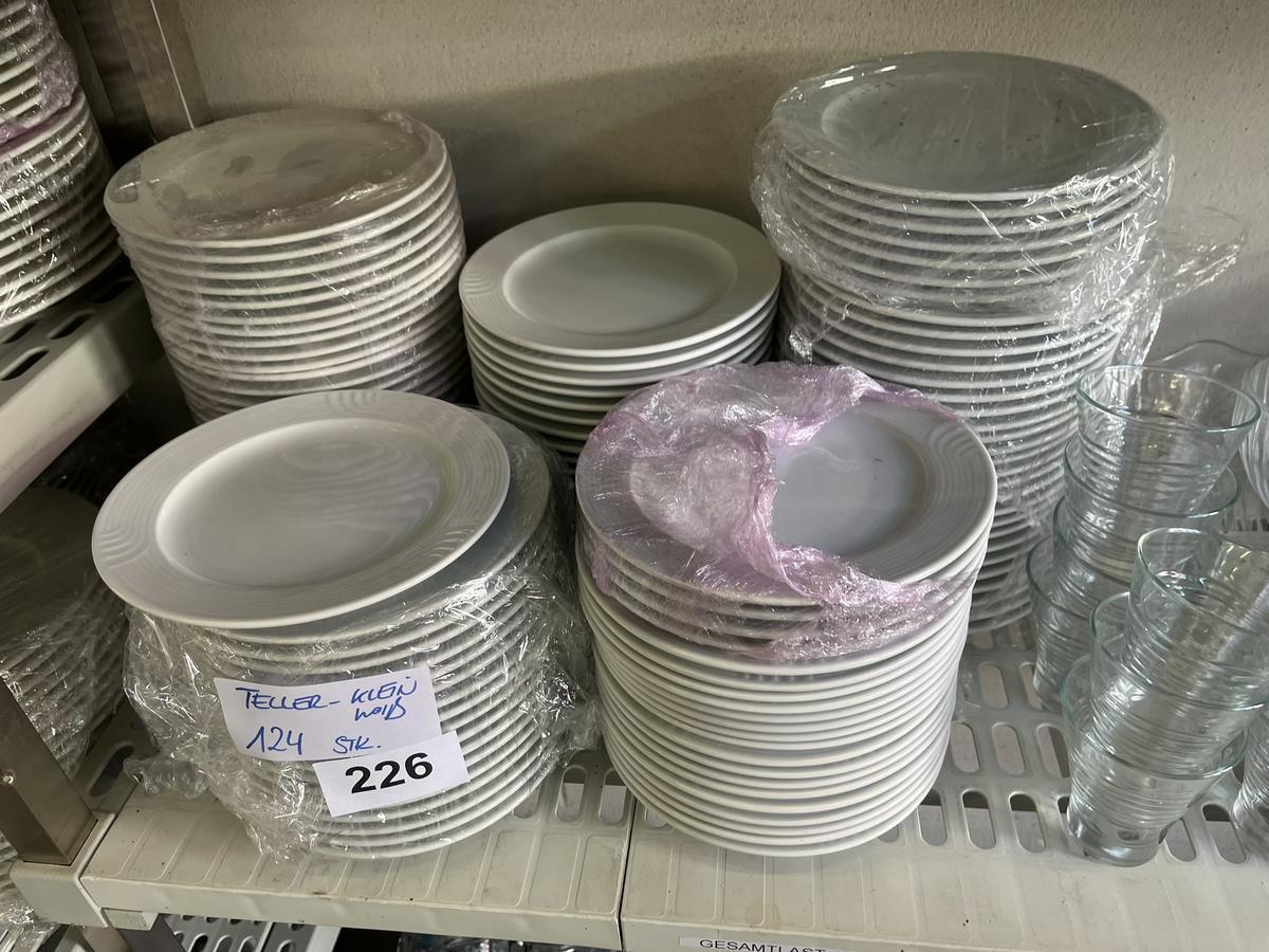 124 Stk. Dessertteller, 24cm DM?d=2026-03-30 22:22:09