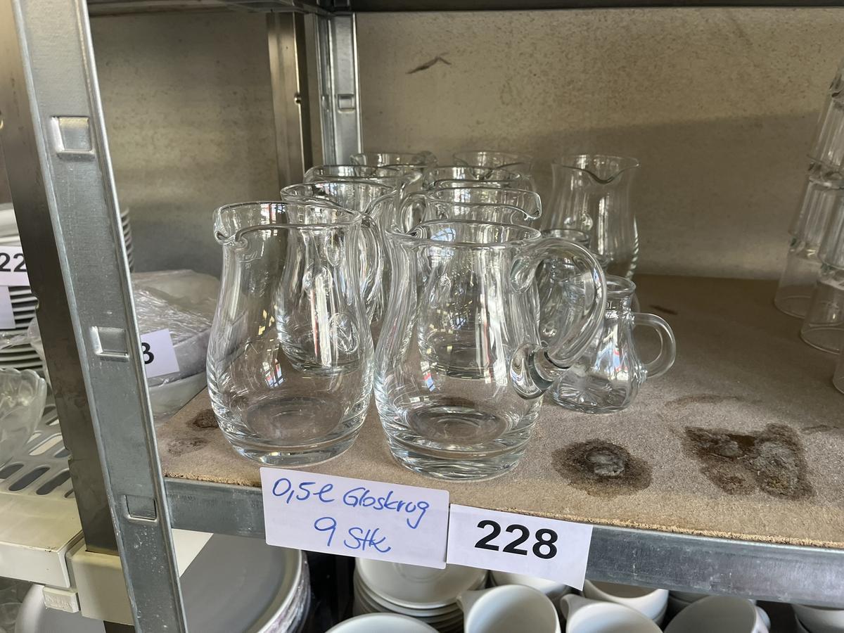 9 Stk. Karaffen, 0.5L und einige kleinere Gr&ouml;&szlig;en?d=2026-03-30 22:22:29