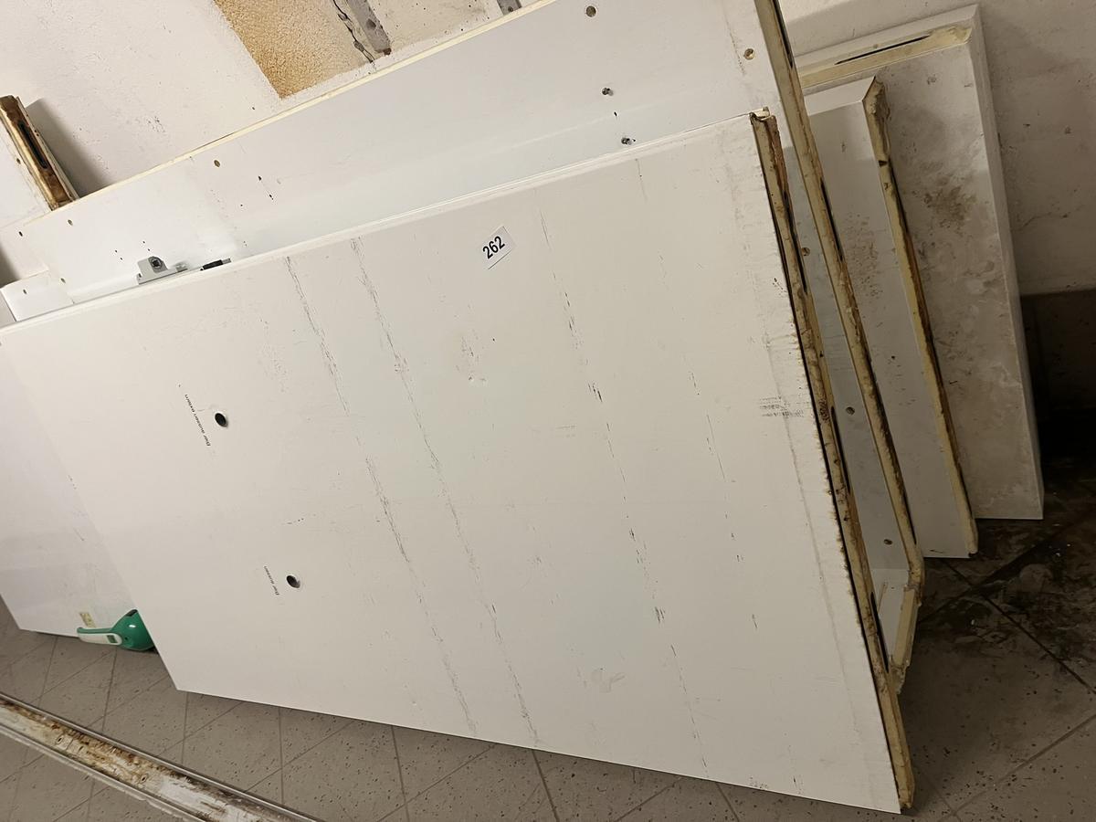 Frischdienst K&uuml;hlzelle, komplett mit Aggregat und Steuerung, Paneele 80mm stark, Bauh&ouml;he ca. 200cm, siehe Foto?d=2026-03-30 22:22:31